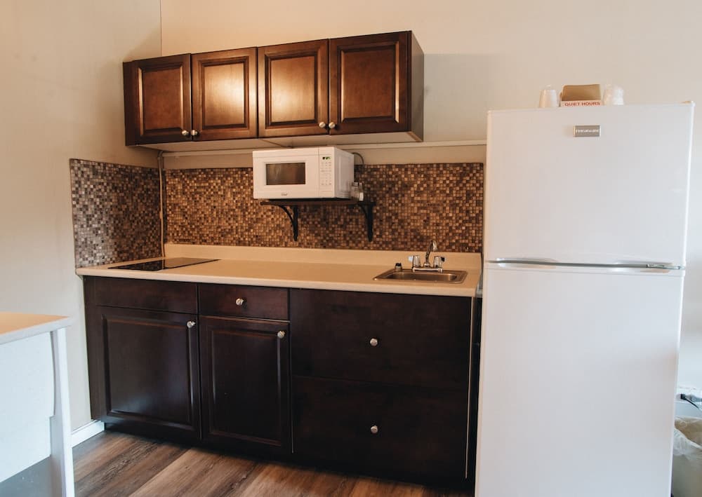 Private kitchenette
