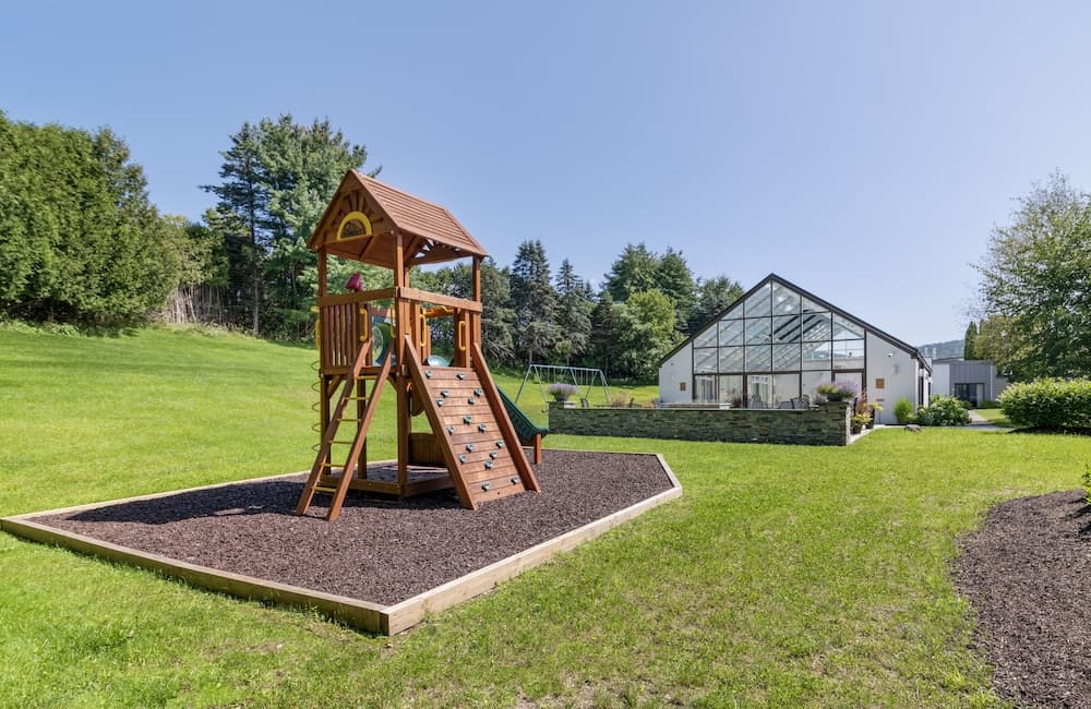 Children's play area - outdoor