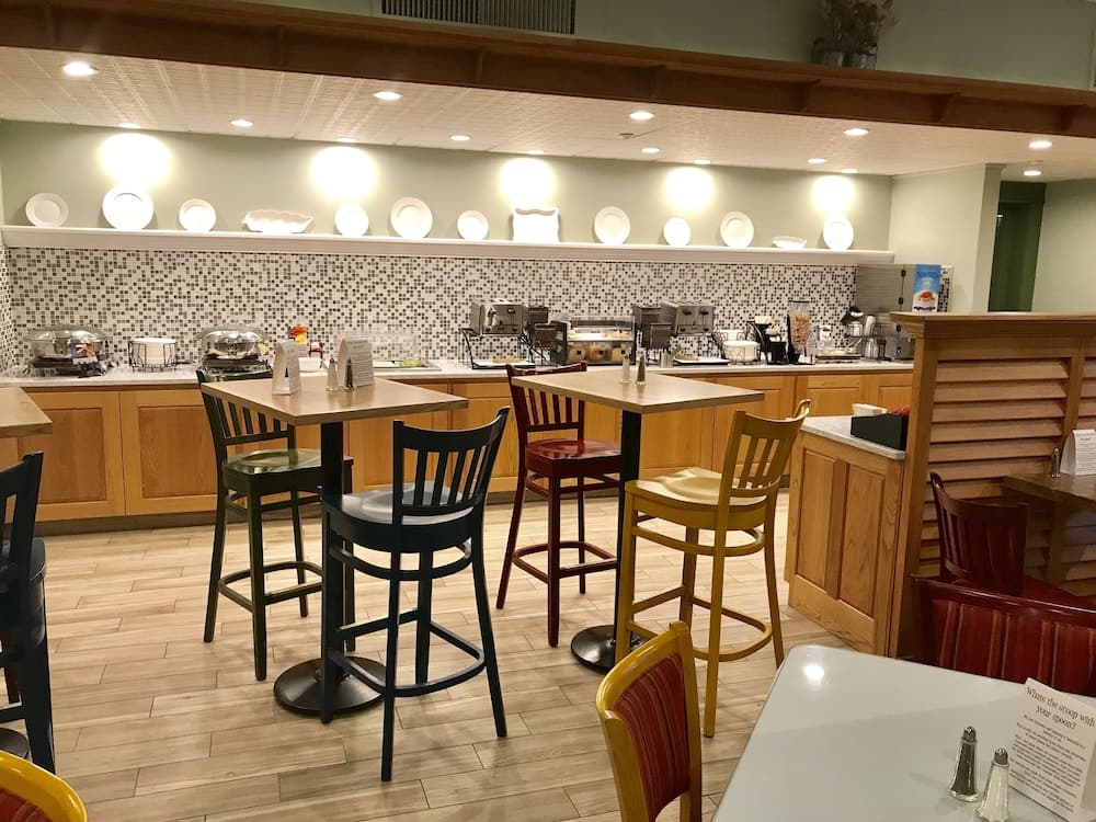 Breakfast area