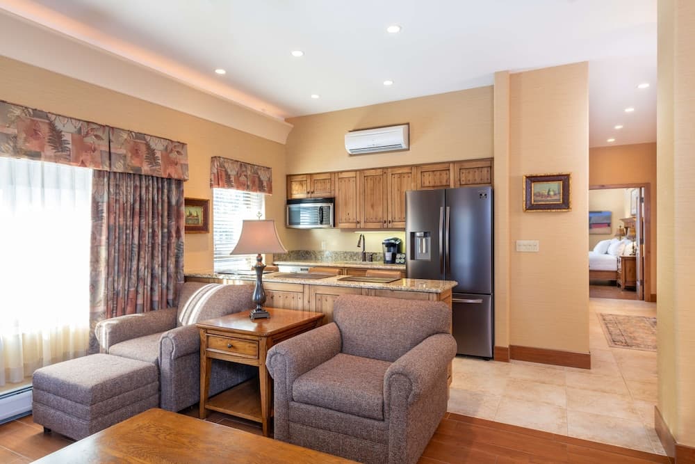 Private kitchenette