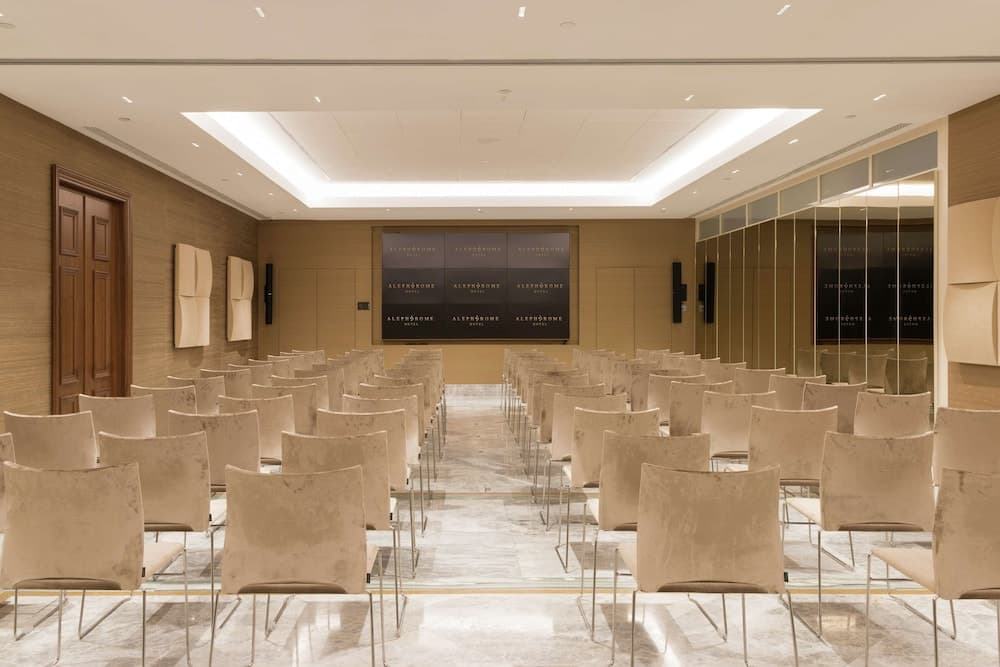 Meeting facility