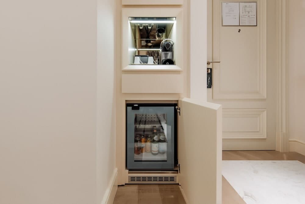 Minibar