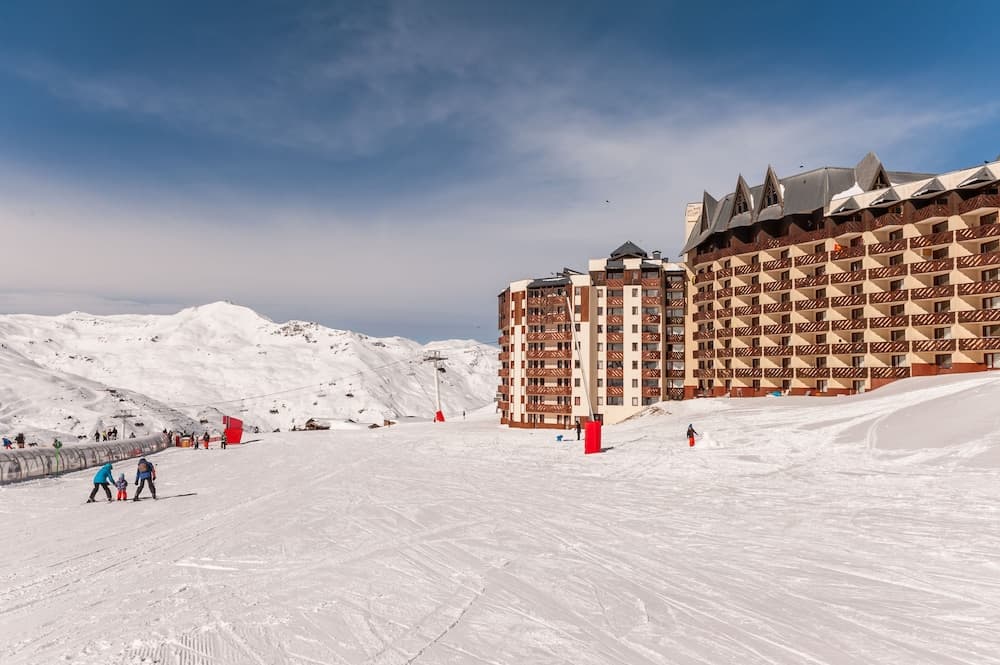 Snow and ski sports