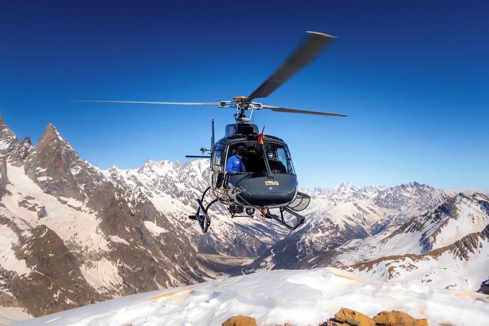 Helicopter/plane tours