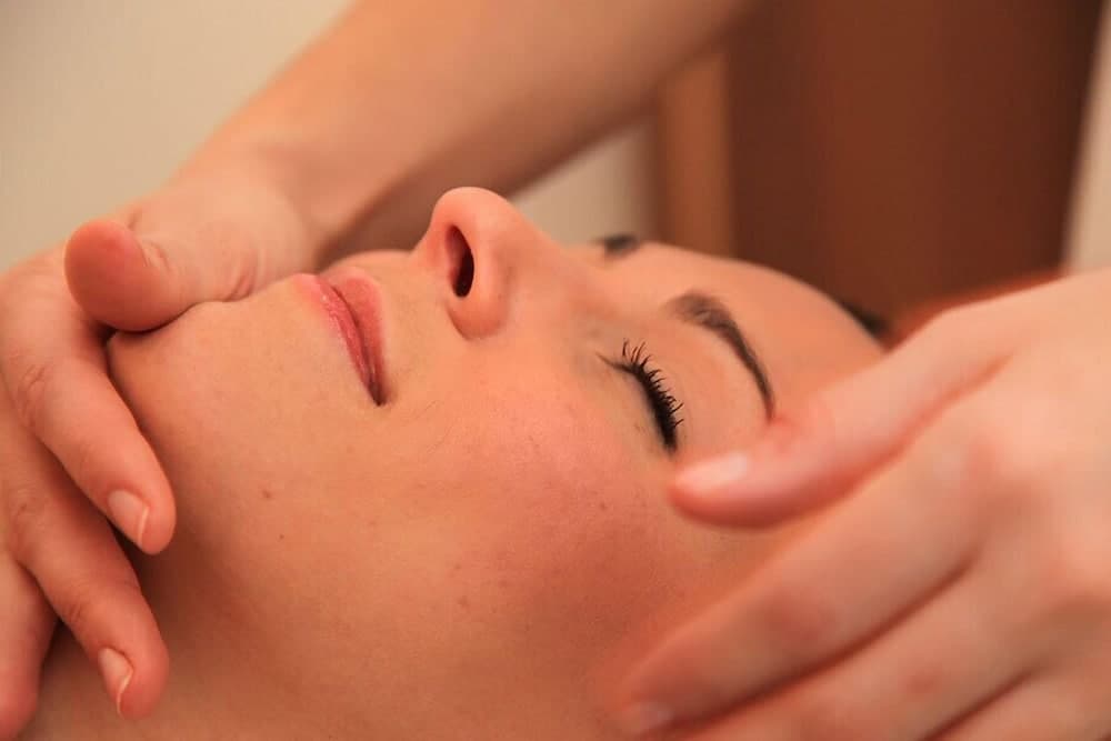 Facial