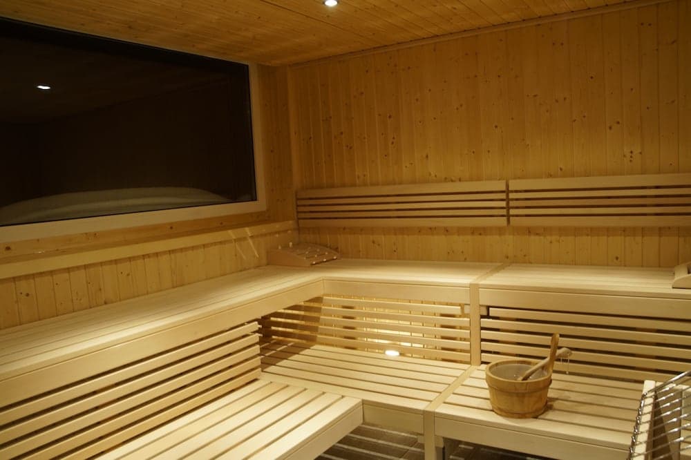 Steam room