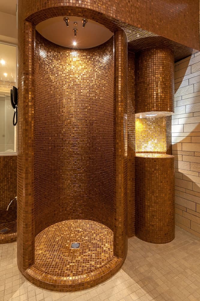 Vichy shower