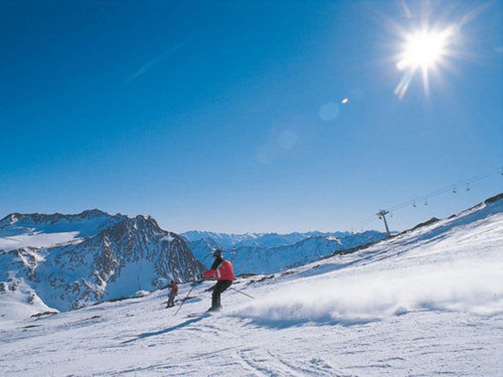 Snow and ski sports