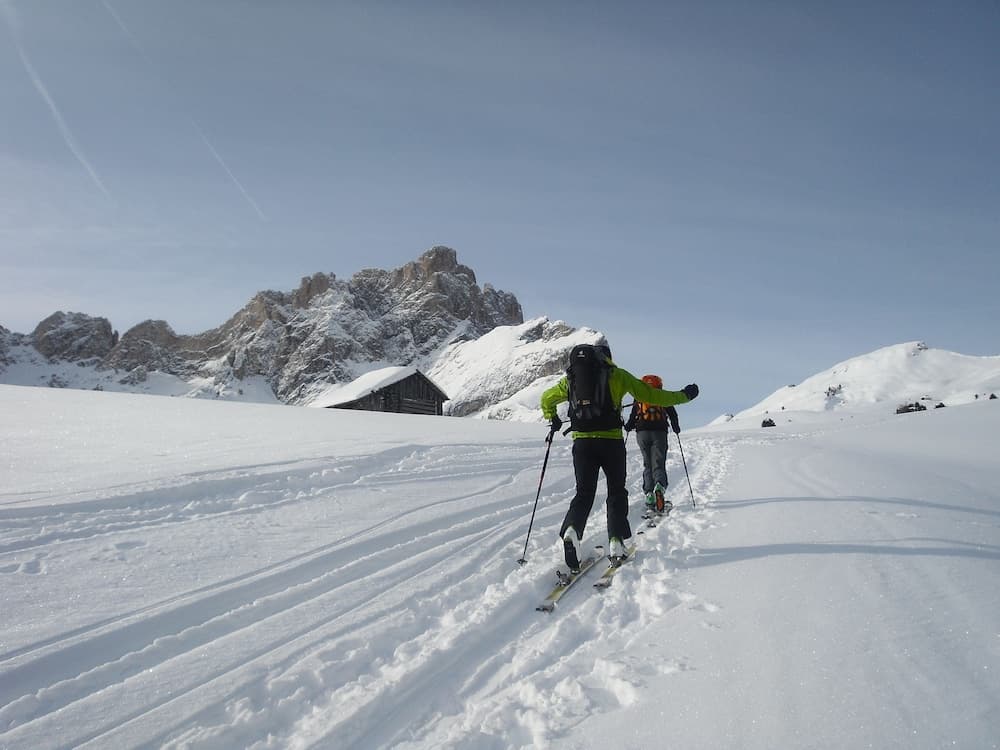 Snow and ski sports