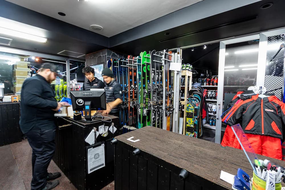 Snow and ski sports