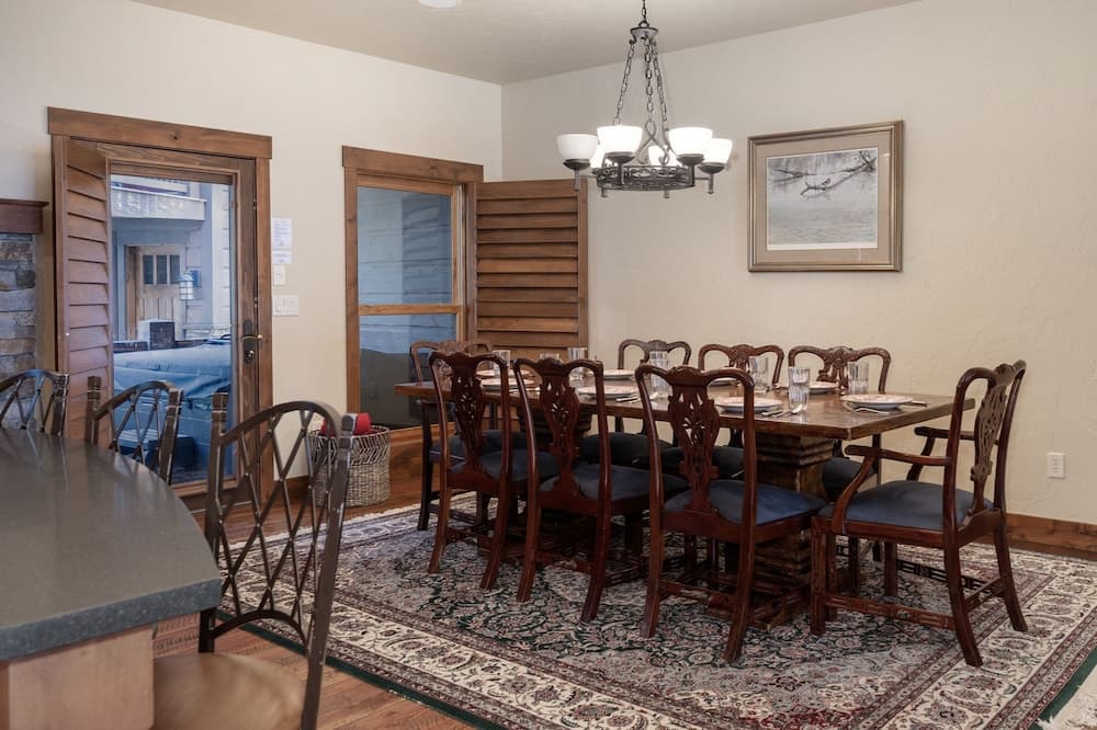 In-room dining