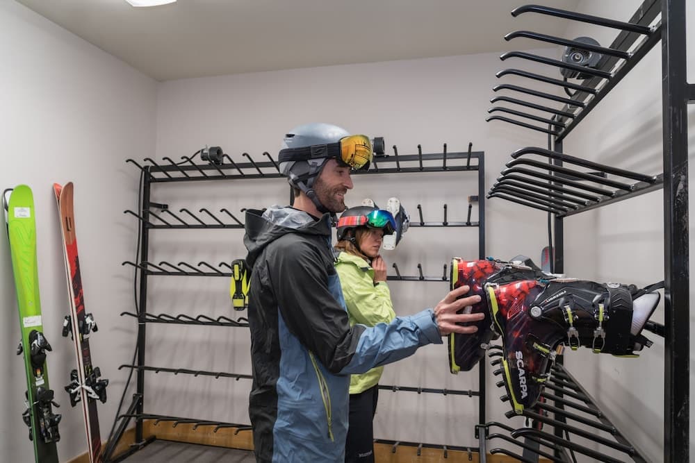 Snow and ski sports