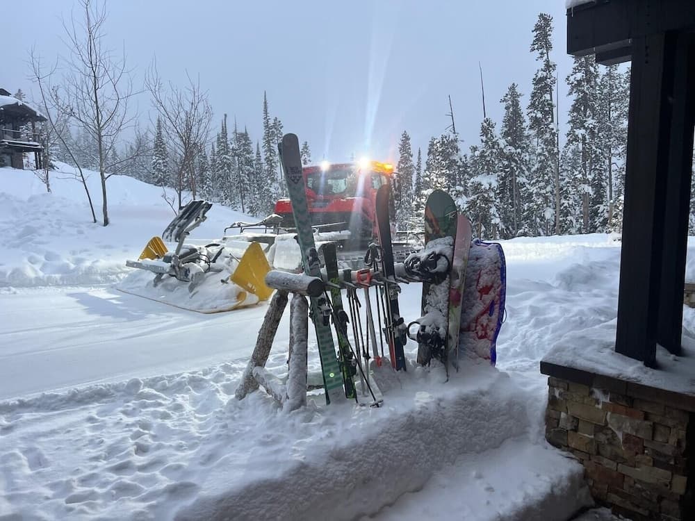 Snow and ski sports