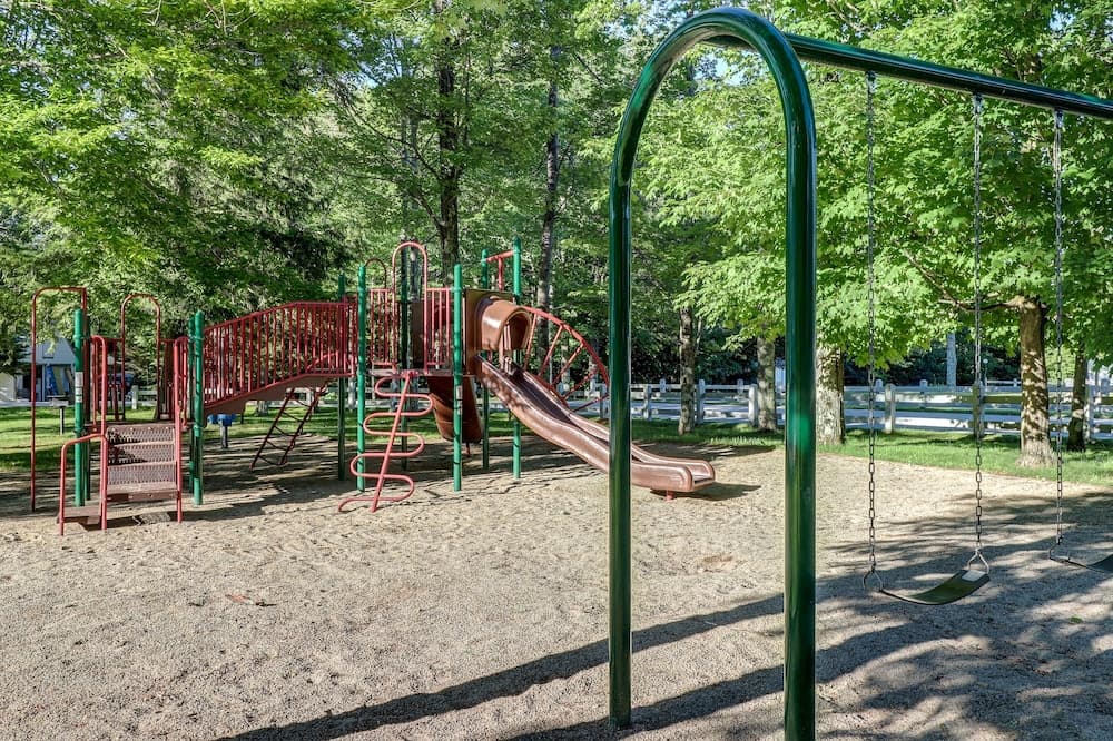Children's play area - outdoor