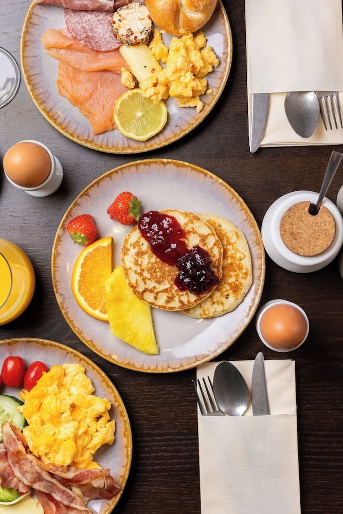 Breakfast buffet