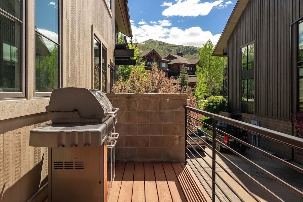 BBQ/picnic area