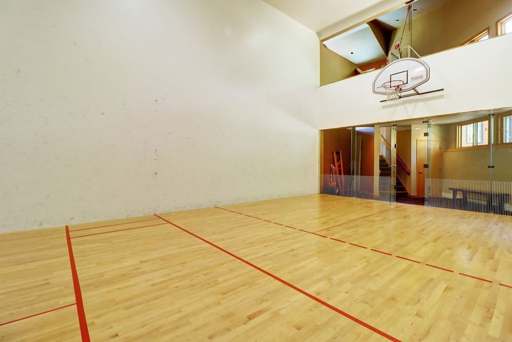 Sport court