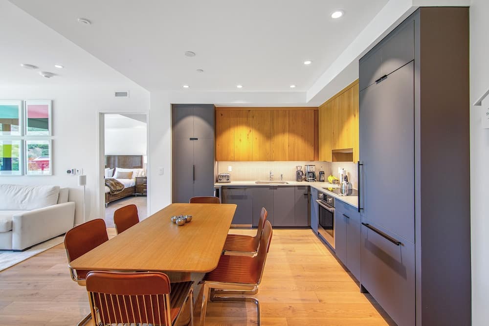 In-room dining