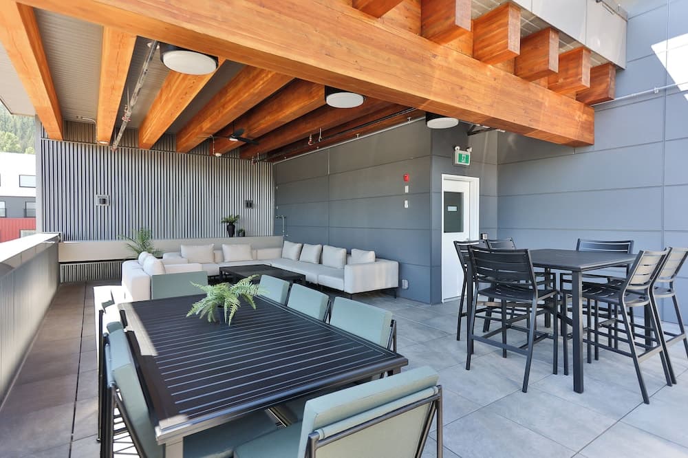 Rooftop terrace