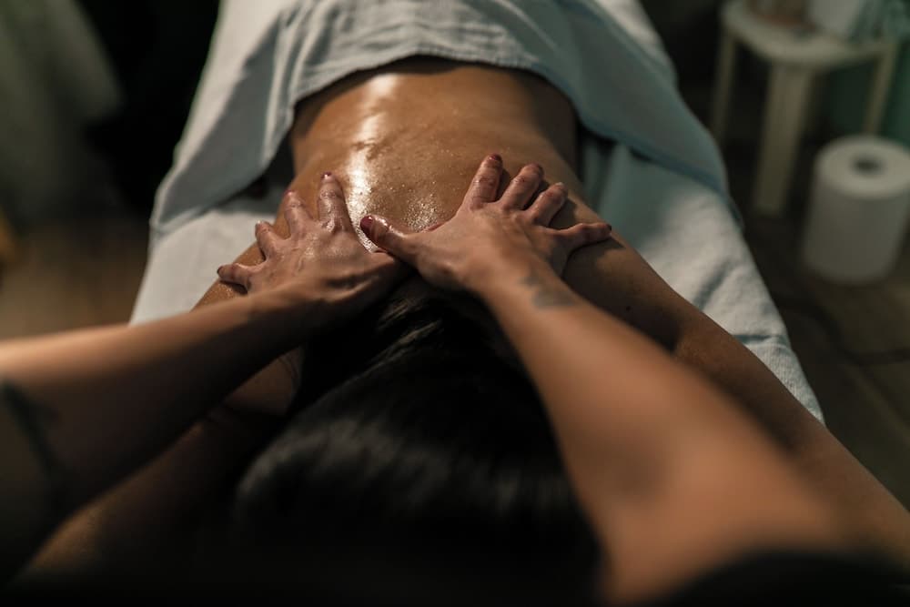 Massage in accommodation