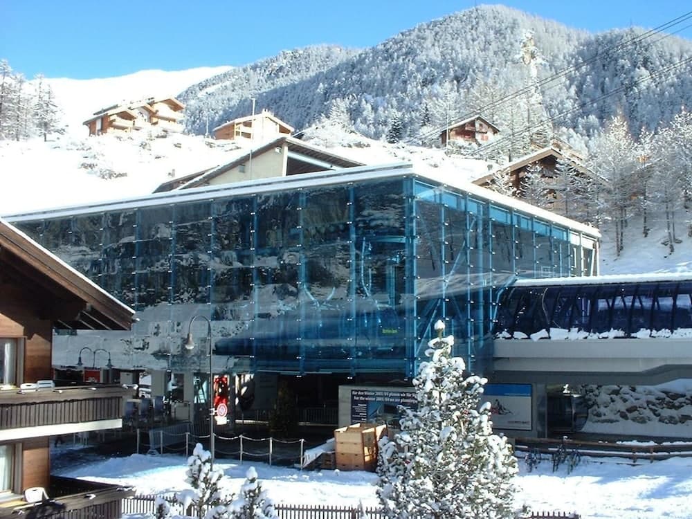 Ski hill