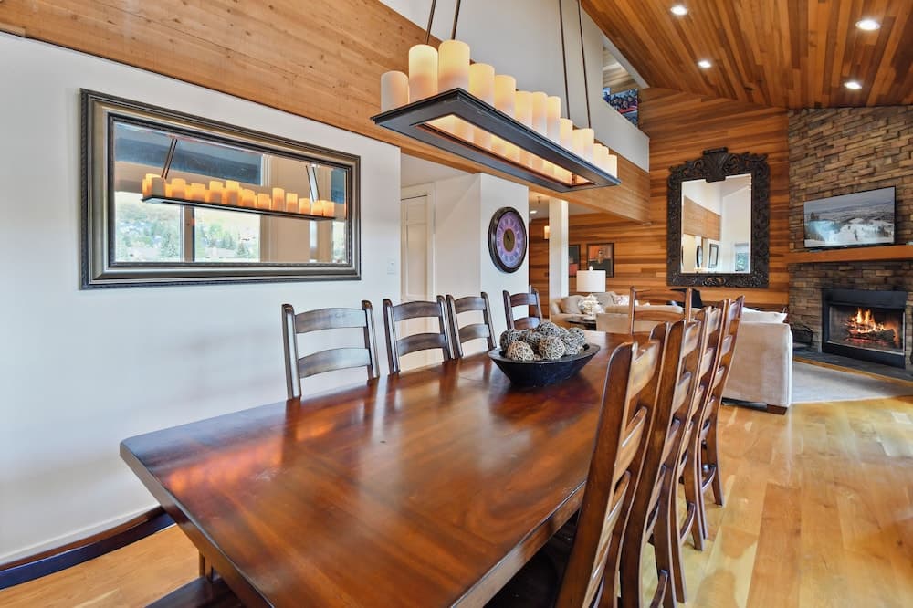 In-room dining