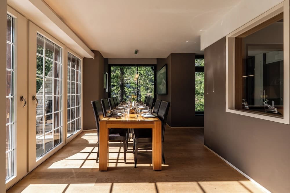 In-room dining