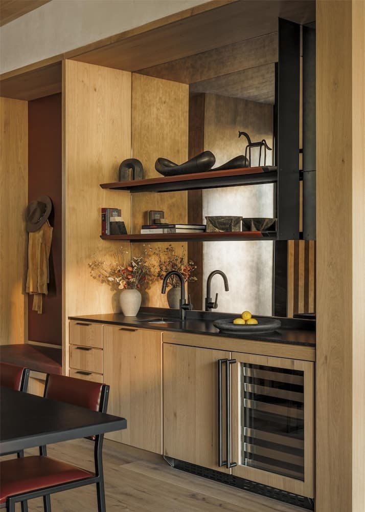 Private kitchenette
