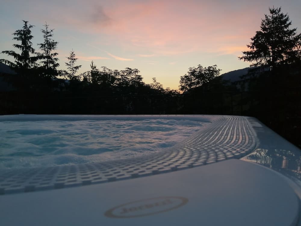 Sundeck