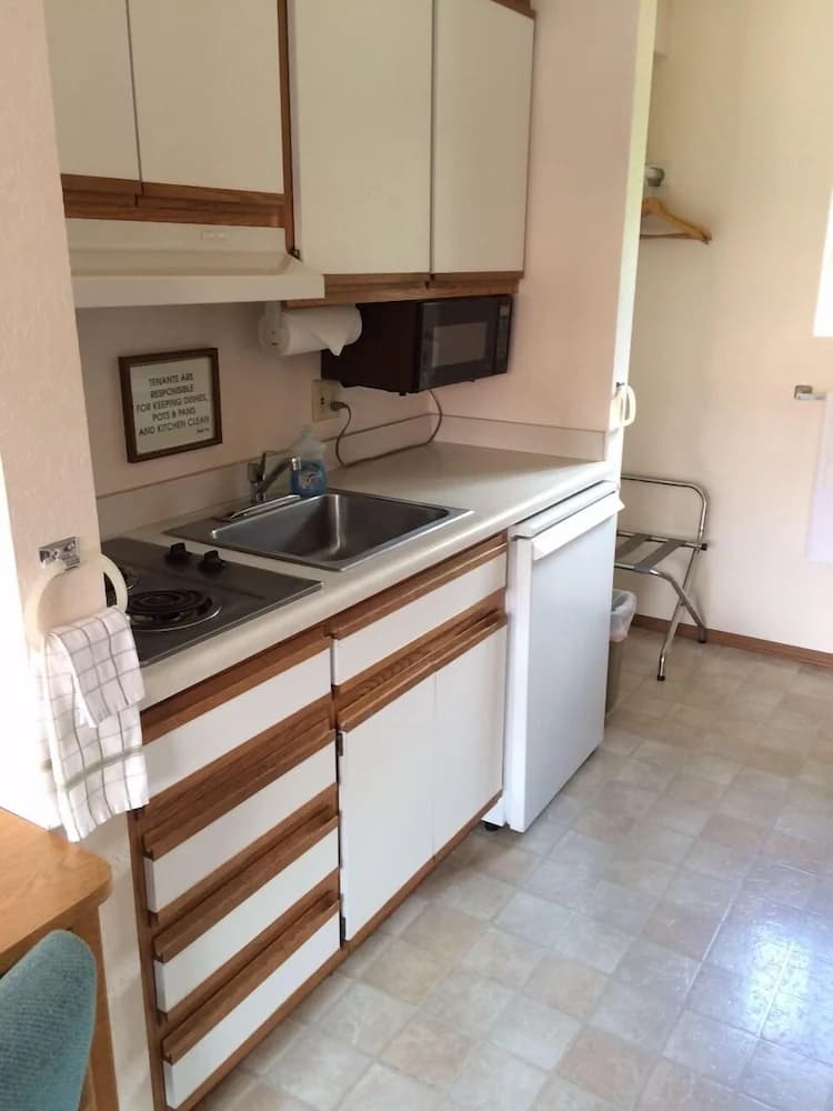 Private kitchenette
