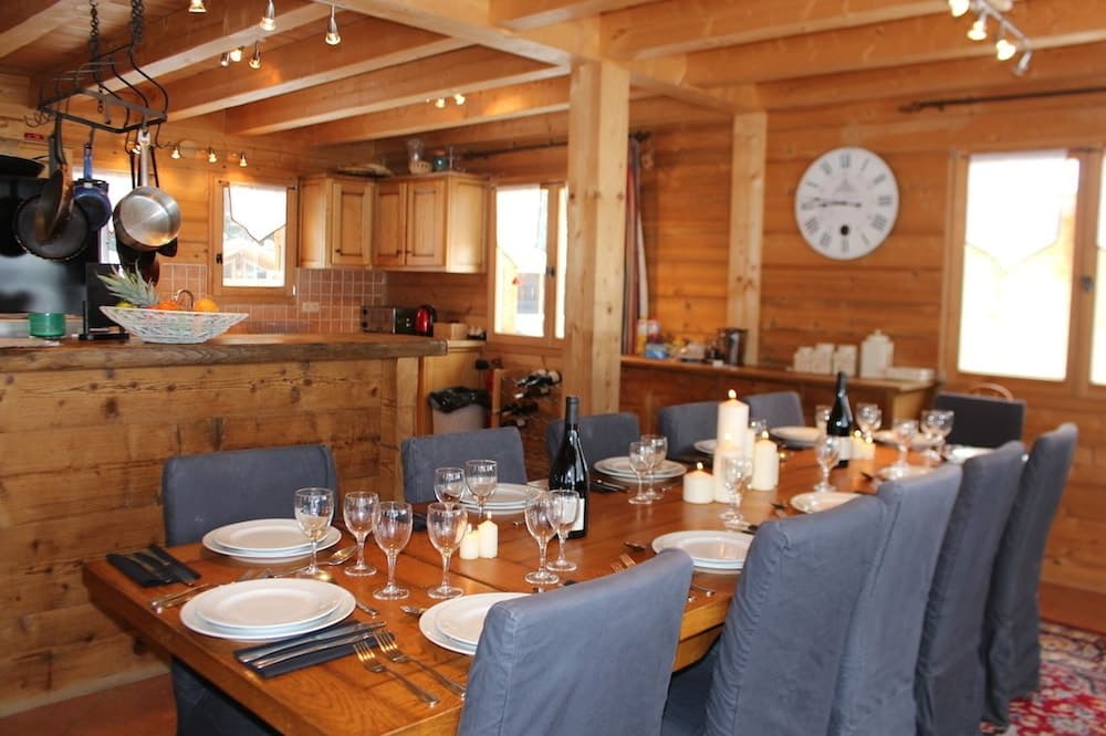 In-room dining