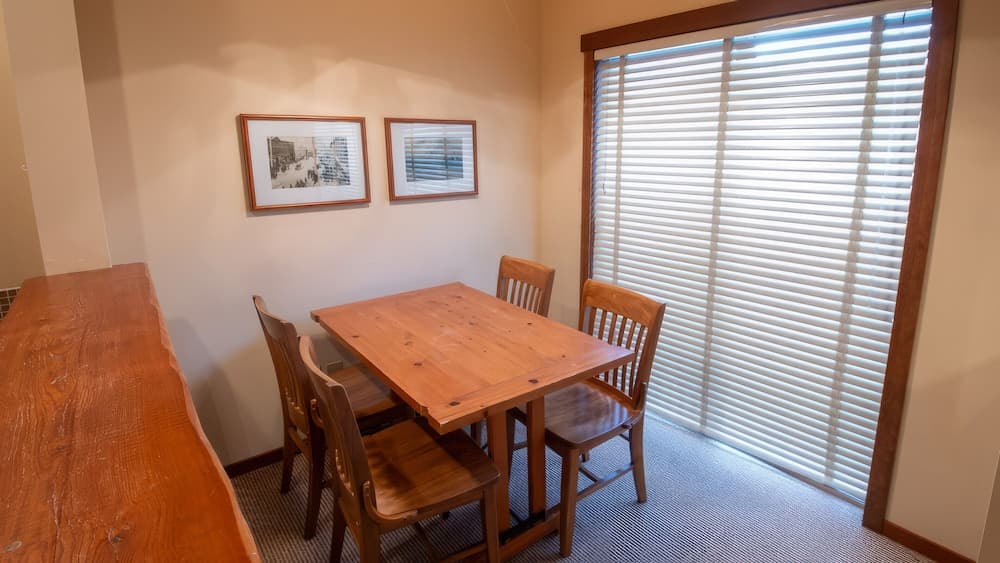 In-room dining