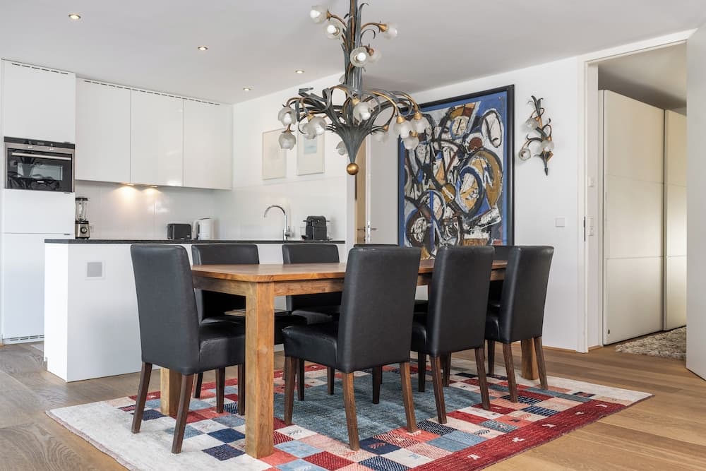 In-room dining
