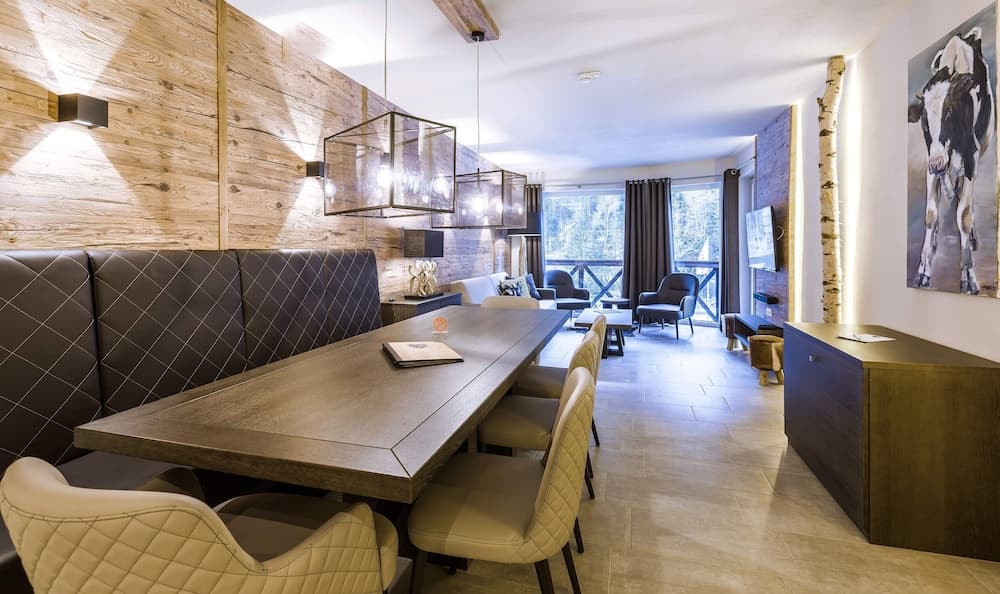 In-room dining