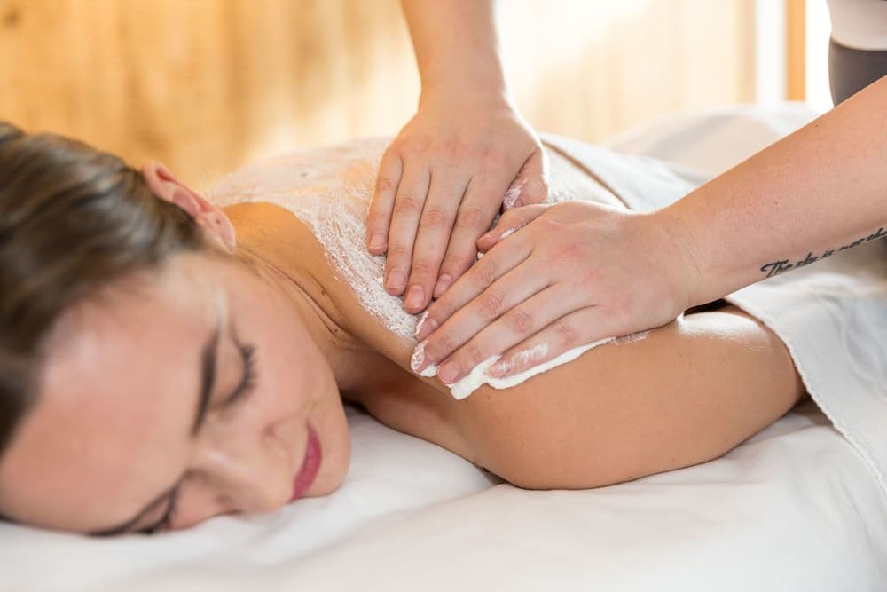 Massage in accommodation