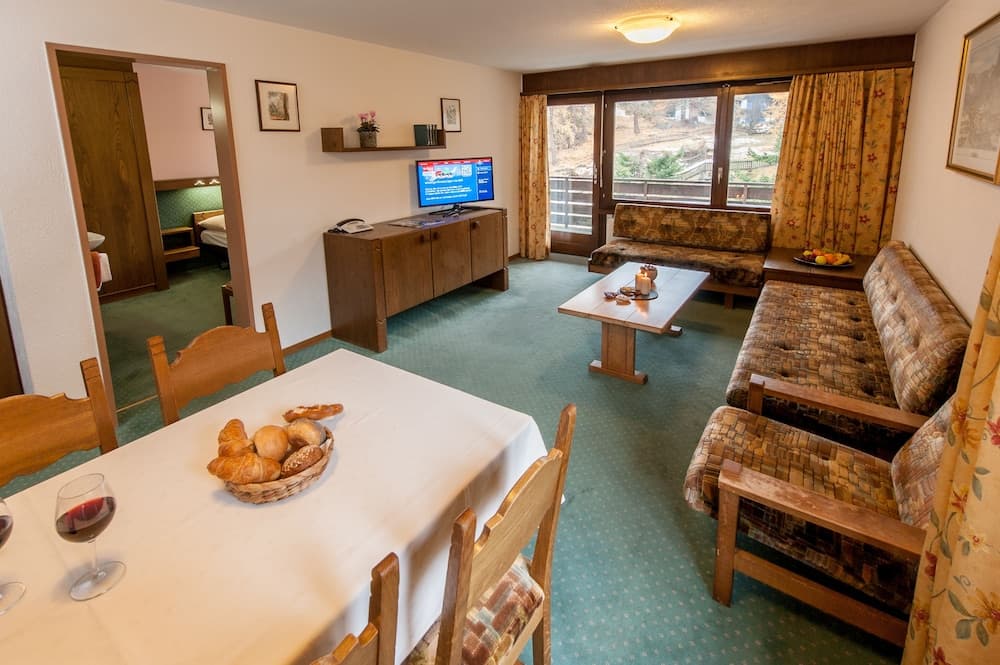 In-room dining