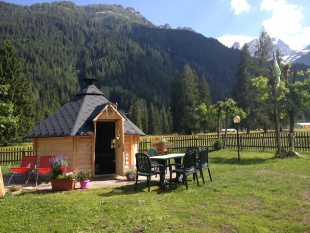 BBQ/picnic area