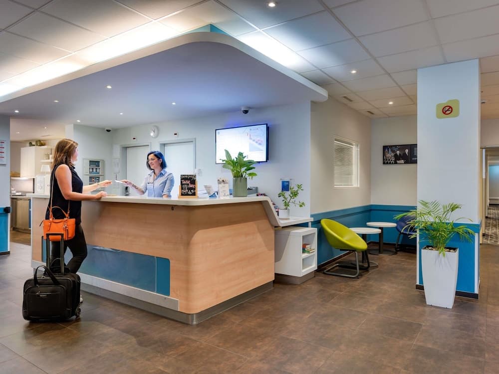 Reception hall