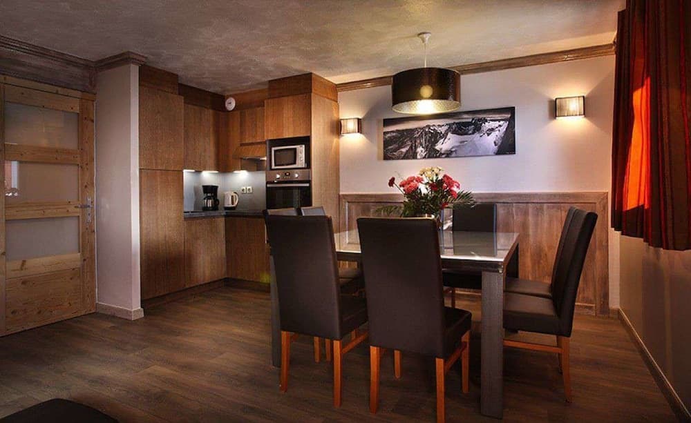In-room dining