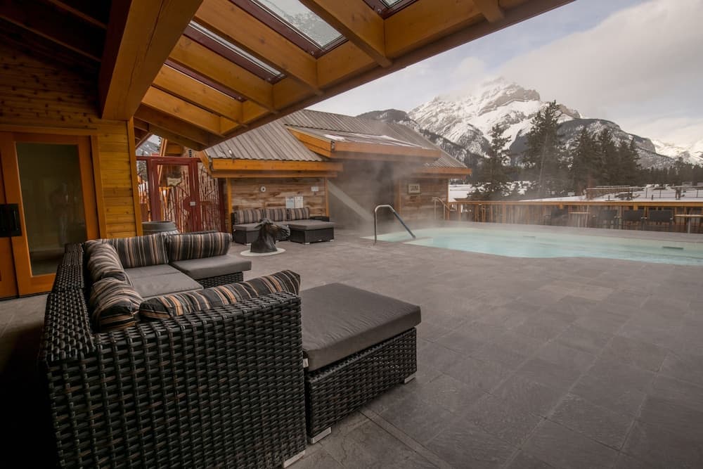 Rooftop pool