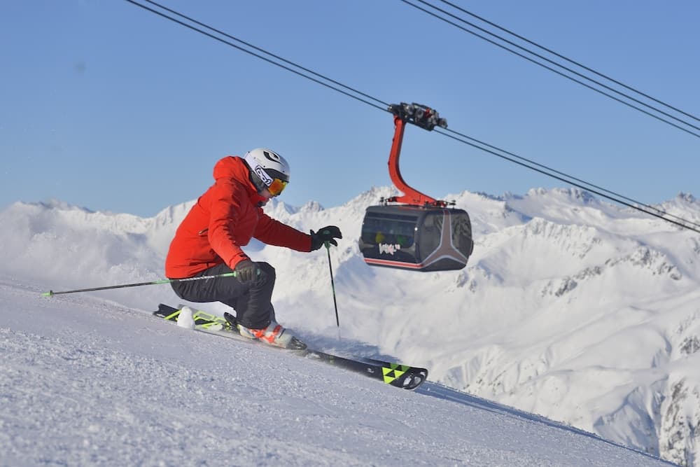 Skiing