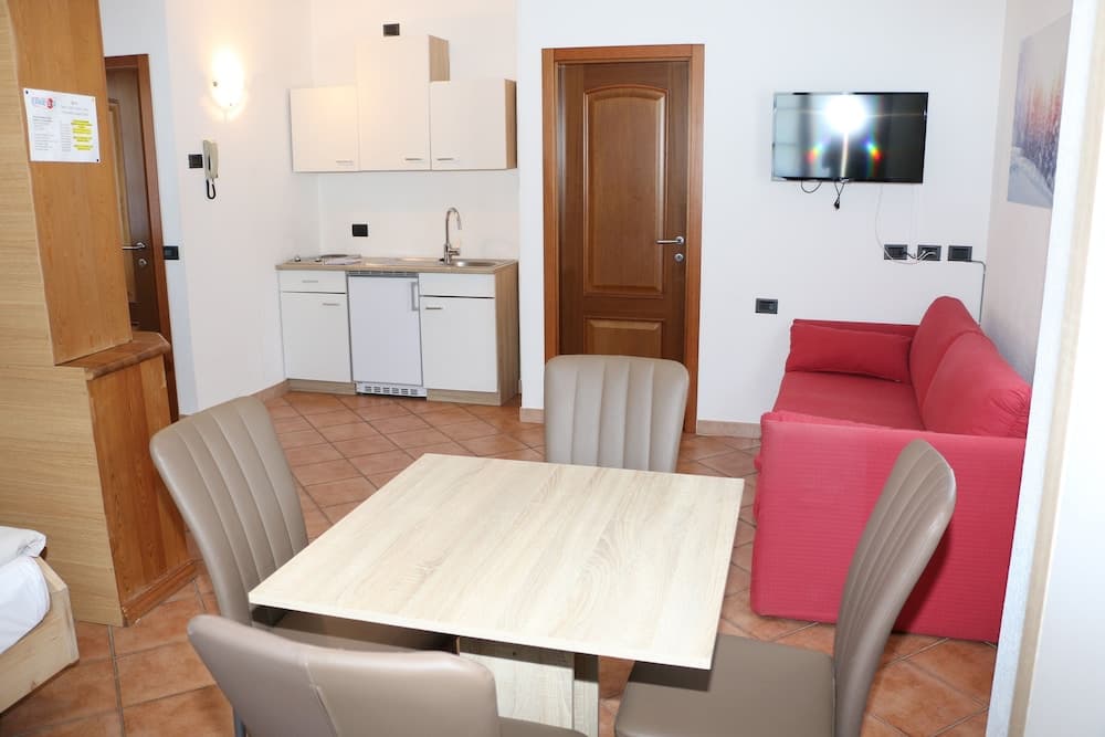Private kitchenette