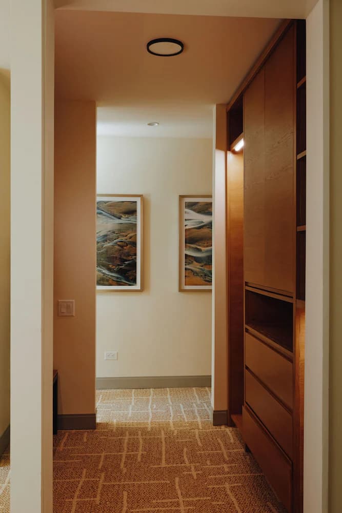 Room amenity
