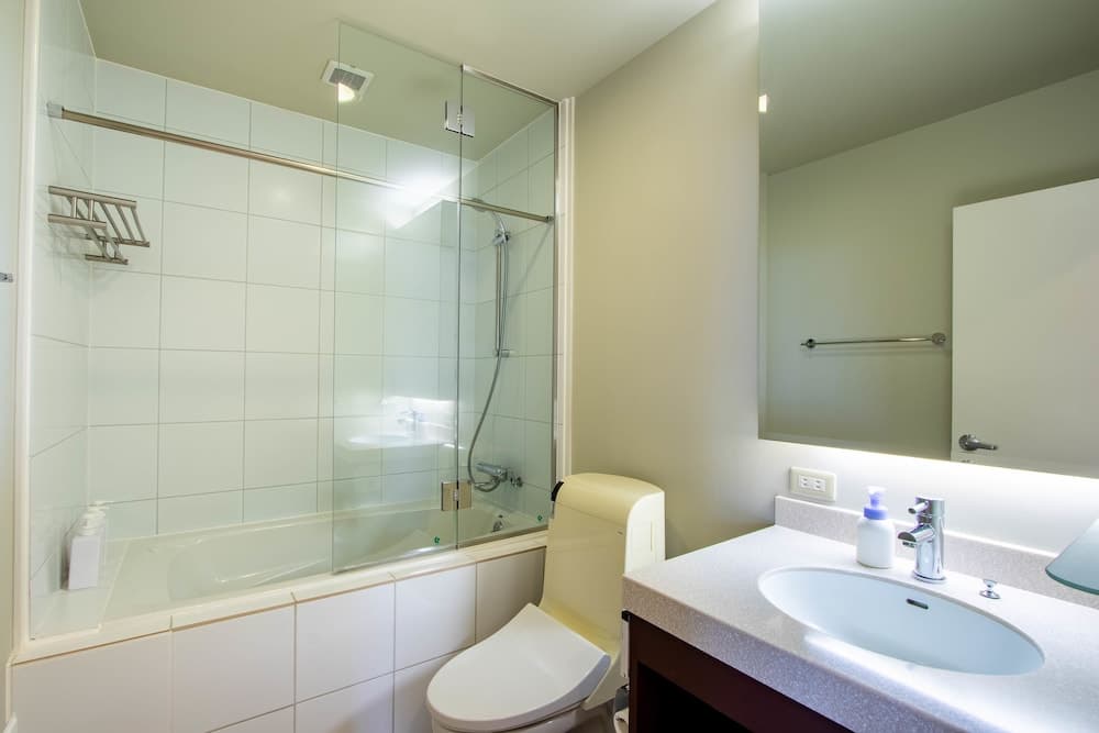 Jetted tub