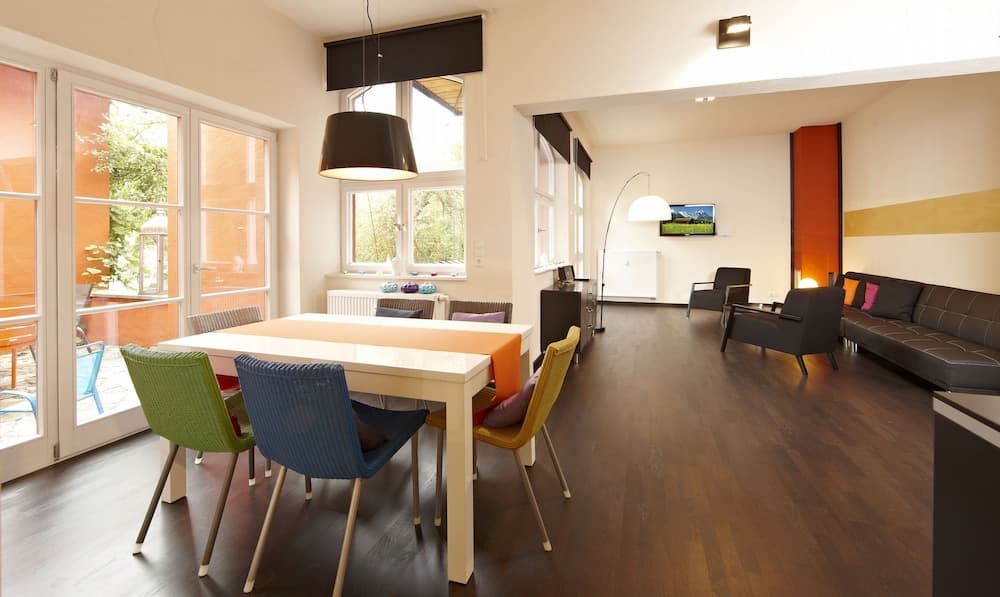 In-room dining