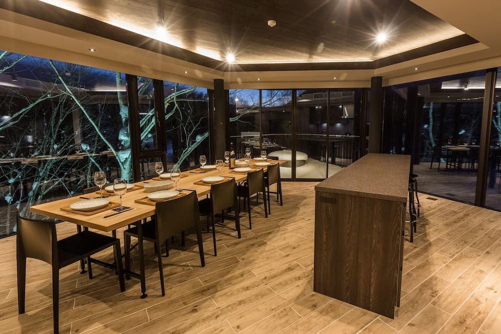 In-room dining