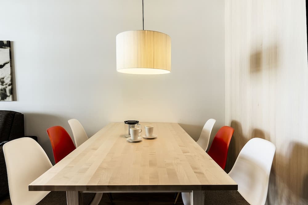 In-room dining