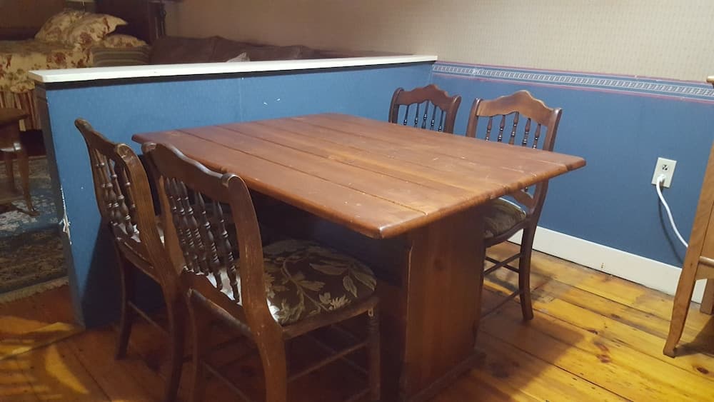 In-room dining
