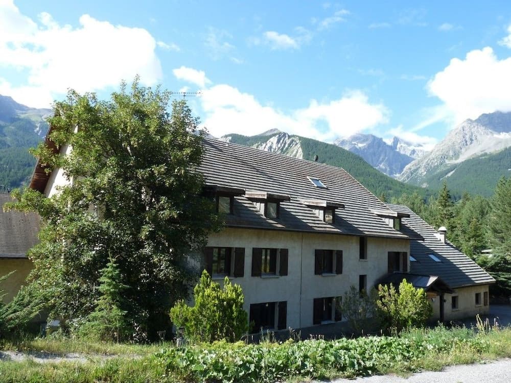 Primary image
