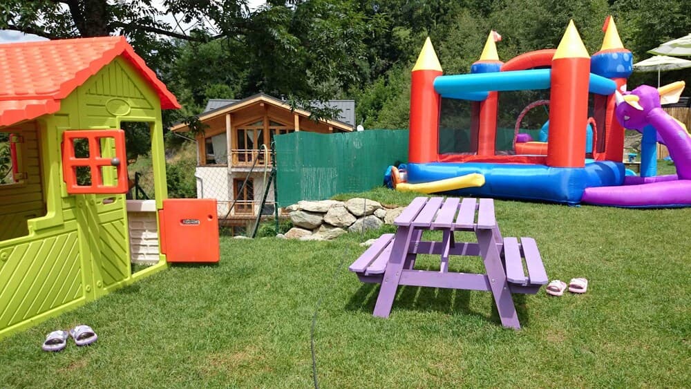Children's play area - outdoor